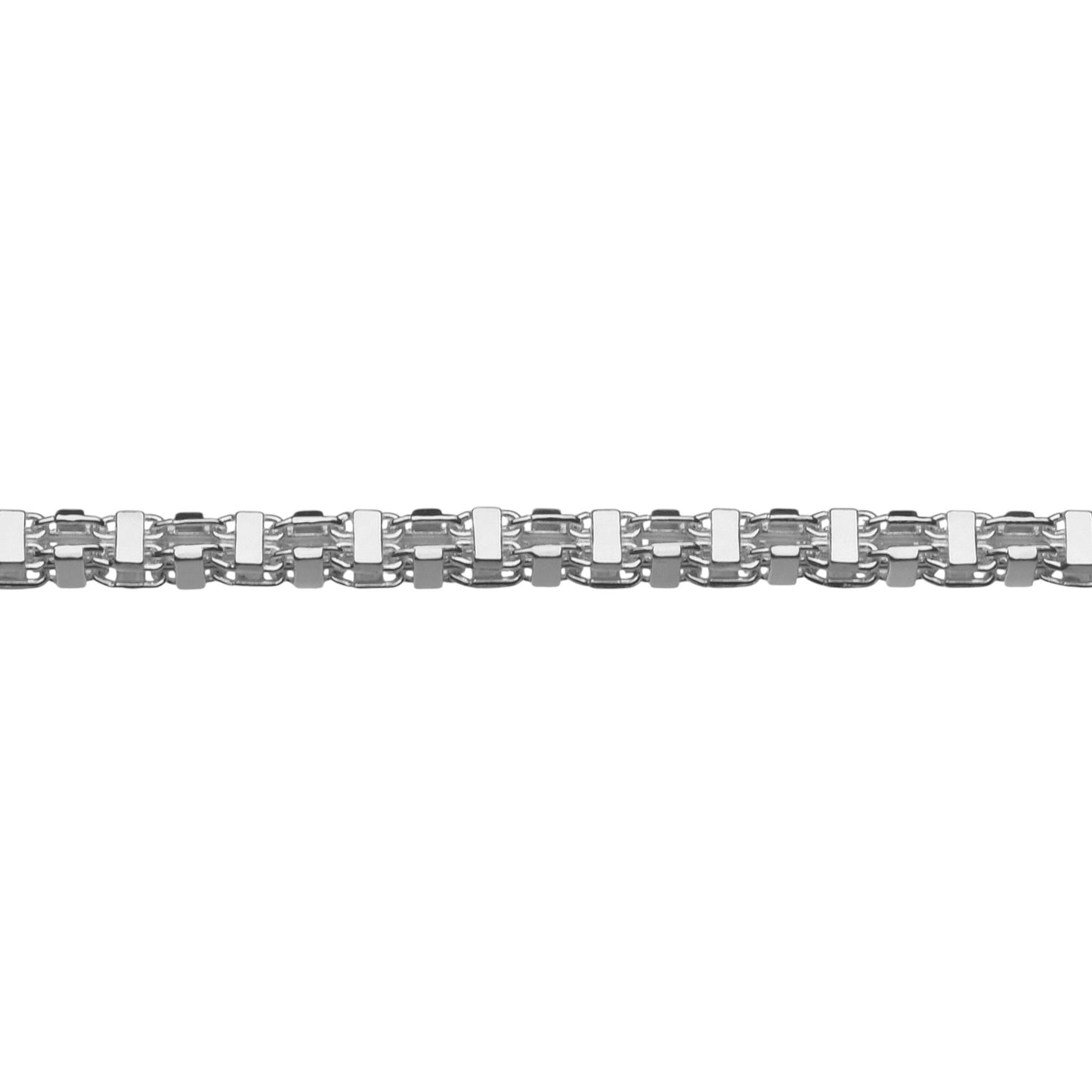 Detail van magnum schakel 5 mm in 925 zilver, open structuur met vele facetten voor een schitterende uitstraling en een exclusieve look.